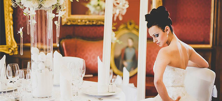Připravíme catering pro Vaši svatbu. Poradíme Vám i s organizačními věcmi, zapůjčíme potřebný nábytek a inventář